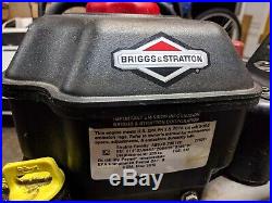 Canadiana 800/24 Snowblower Used Two Stage Briggs & Stratton Engine ++++++++++++