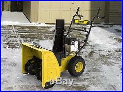 Champion 224cc Compact 24-Inch 2-Stage Gas Snow Blower Electric Start #100434