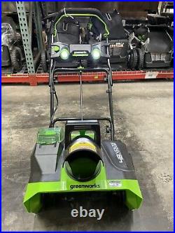 Greenworks 48V/24V 20 Brushless Snow Thrower With Battery and Charger 48SN20