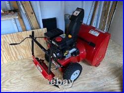 HUSKEE 24 Two-Stage Snow Blower 179cc Electric Start Engine ($400)