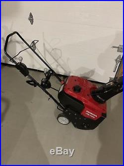 Honda HS720AS 20 Single Stage Snow Blower, 120V ES, Scratch & Dent, HS720AS-SD