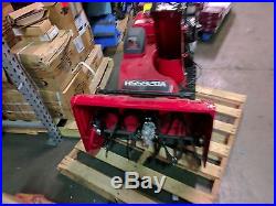 Honda HSS928A hydrostatic track drive snowblower 28 2 stage gas