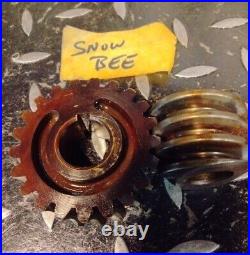 RARE Allis Chalmers SNOW BEE 7 Snowblower Auger Gear Set OBSOLETE