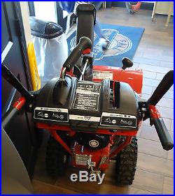 (RI5) Troy-Bilt Storm 2620 208cc Two-Stage 26 Snow Blower FOR LOCAL PICK-UP