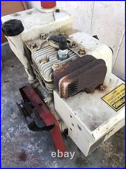 Snapper I422 Snowblower Motor and accessories (see photos) Runs great