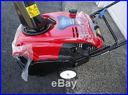 TORO POWER CLEAR 721-E 21 212cc ohv 4 Cycle engine Electric start