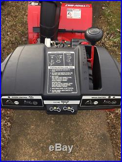 TROY-BILT Storm Snow Thrower 24 Two-Stage Snow Thrower 208cc