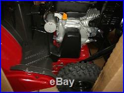 Toro 36002 snowmaster snow blower 24 gas powered new in damaged box