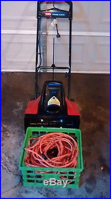 Toro 38381 Power Curve Electric Snow Blower 18 15 amp with 100 ft. Cord