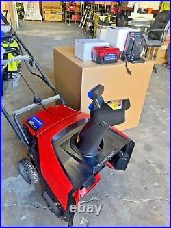 Toro Electric Snow Blower 21 in. 60-Volt Lithium-Ion with 5Ah Battery/Charger